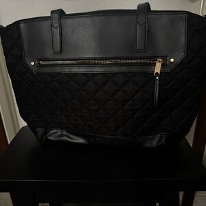 Black Quilted Tote Bag with Zip Pocket